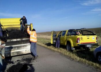 Vialidad realiza Trabajos de bacheo en la RN 35 acceso a Chasicó