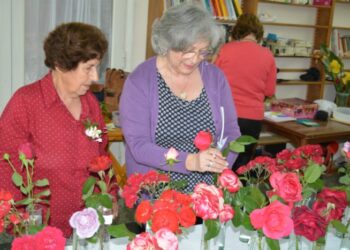 Muestra “Flores en Tornquist” con la frescura intacta en sus 40 años