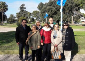 Flores de Tornquist embellecerá un sector de la plaza “Ernesto Tornquist”