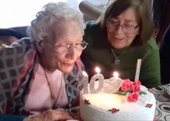 ANTONIA FESTEJÓ SUS 103 AÑOS DE VIDA
