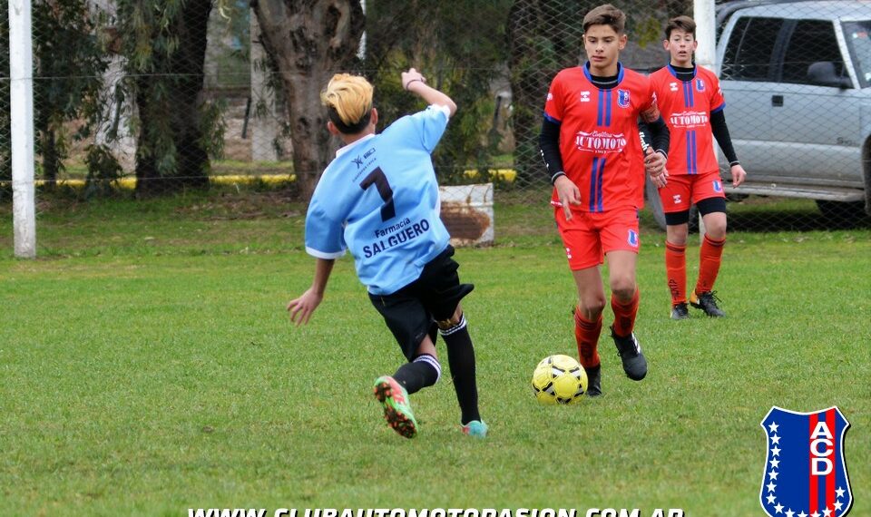 Las inferiores de Automoto sumaron puntaje ideal en Saavedra