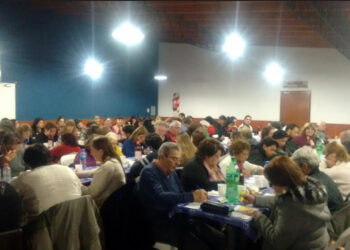 SE VIENE UN MINI ENTRETENIMIENTO FAMILIAR AZULGRANA