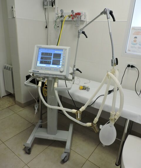 El Hospital adquirió un equipo de asistencia de ventilación mecánica