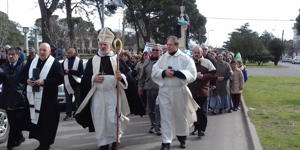 TORNQUIST FESTEJÓ EL DÍA DE SU PATRONA “SANTA ROSA DE LIMA” (FOTOS)
