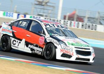 TN CLASE 3: Antonino García, de la mano de Sergio Torres, ganó la final del Turismo Nacional