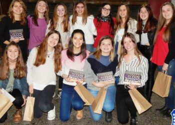 AUTOMOTO VOLEY FESTEJÓ EL TORNEO SUB-16 LOGRADO EN LA ASOCIACIÓN BAHIENSE (VIDEOS ENTREVISTAS)