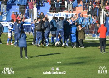 RACING ES EL SEGUNDO SEMIFINALISTA ANUAL