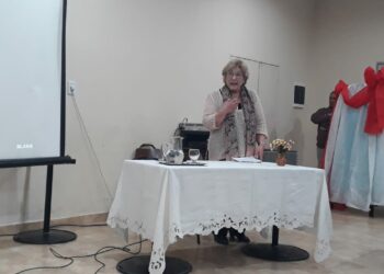 VIAJANDO POR EL MUNDO: BLAZA KOSTELAC BRINDÓ UNA IMPORTANTE CHARLA SOBRE CROACIA (VIDEOS ENTREVISTAS)