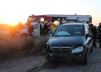 Accidente en el acceso camino a  Parque Norte ( fotos y videos)