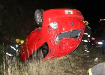 Un herido en un vuelco en el Abra de la Ventana (fotos y próximamente videos)
