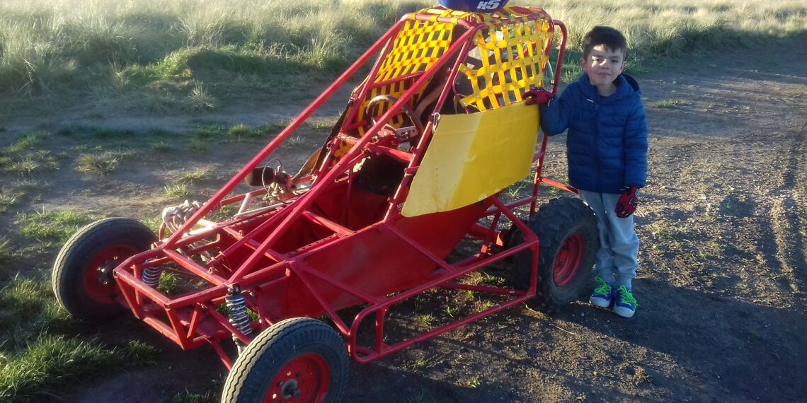 “VALEN” CHULIVER Y EL SUEÑO DE CORRER EN MIDGET (VIDEO ENTREVISTA Y FOTO)