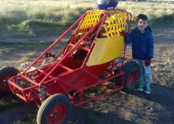 “VALEN” CHULIVER Y EL SUEÑO DE CORRER EN MIDGET (VIDEO ENTREVISTA Y FOTO)