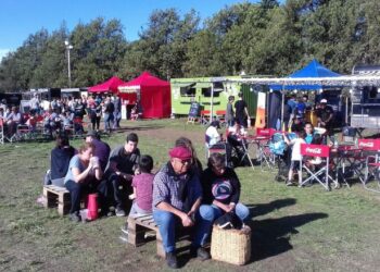 LA FIESTA DE LA PRIMAVERA Y LA EXPO-FIERRO SE AFIANZARON EN SIERRA DE LA VENTANA (VIDEOS ENTREVISTAS)