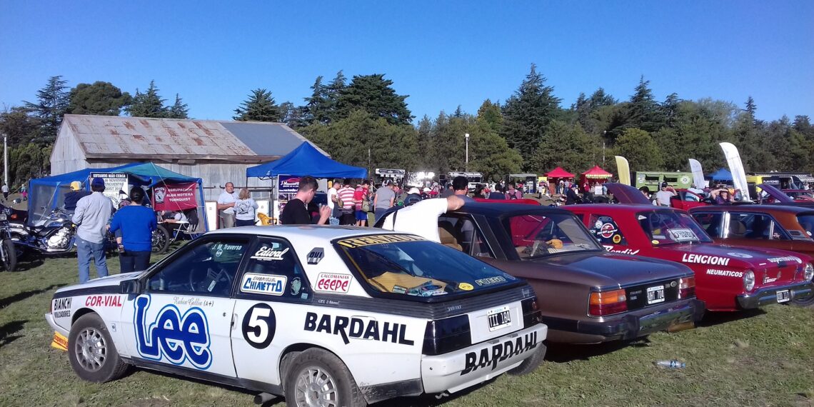 LA FIESTA DE LA PRIMAVERA SE VIVE A PLENO EN SIERRA DE LA VENTANA (FOTOS)