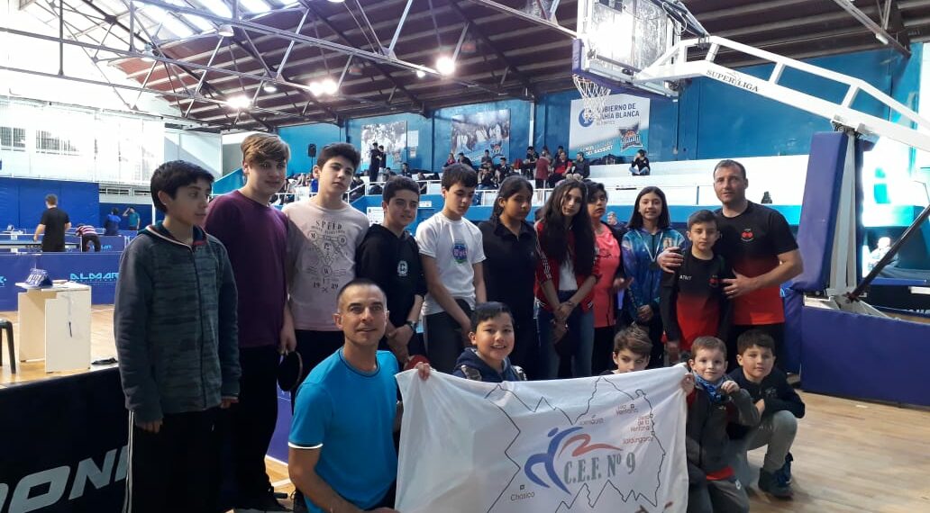 TENIS DE MESA: ALUMNOS DEL DISTRITO PARTICIPARON DE UN ENCUENTRO EN BAHÍA BLANCA (VIDEOS ENTREVISTAS Y FOTOS)