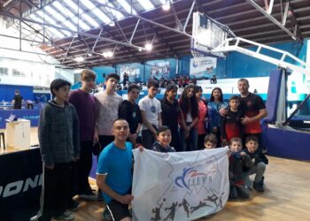 TENIS DE MESA: ALUMNOS DEL DISTRITO PARTICIPARON DE UN ENCUENTRO EN BAHÍA BLANCA (VIDEOS ENTREVISTAS Y FOTOS)