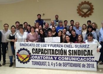 Se realizó el Curso de Oratoria y Comunicación en el sindicato de Luz y Fuerza de Tornquist