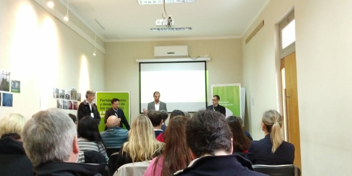 TORNQUIST PARTICIPÓ DEL LANZAMIENTO DE UN PROGRAMA PARA EL DESARROLLO PRODUCTIVO DE LOS MUNICIPIOS