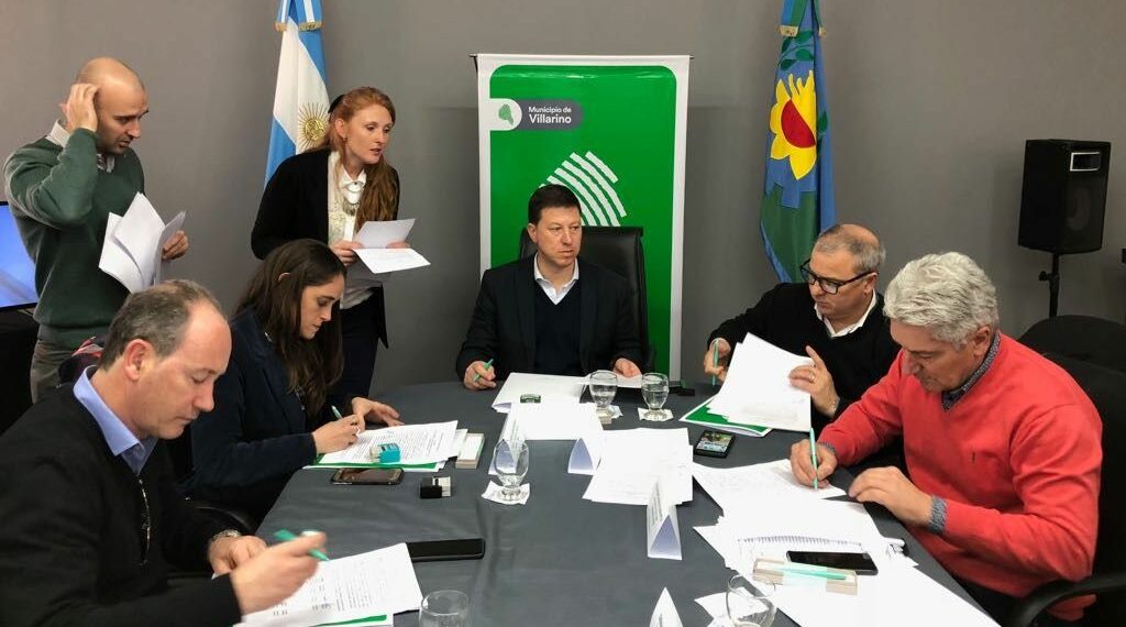 Energías renovables: Tornquist y otros 7 municipios de la zona firmaron un acuerdo de colaboración y desarrollo