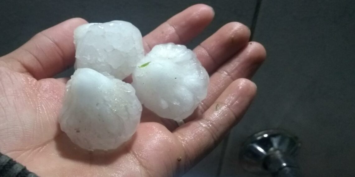 Importantes daños materiales deja el temporal de granizo y “piedra” en la ciudad y la zona