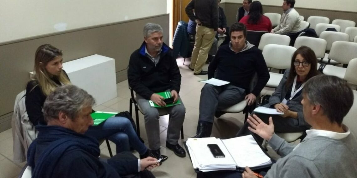 Municipios de la Región participan en la UNS de un programa provincial para el desarrollo productivo