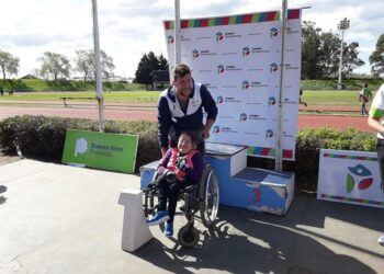 Candela Calabresse: “Cuando dijeron que había ganado la medalla de oro, todos nos pusimos a llorar” (Video Entrevista).