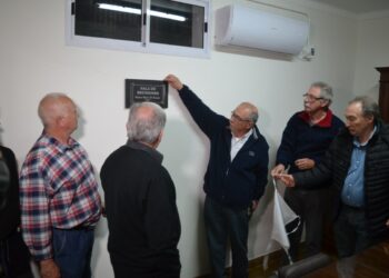 EL CUARTEL DE BOMBEROS DE TORNQUIST FESTEJÓ SUS 57º AÑOS DE VIDA (VIDEOS ENTREVISTAS)