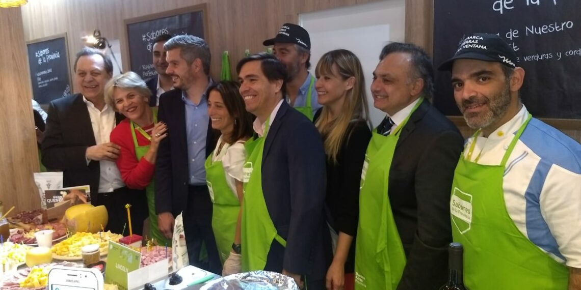 TORNQUIST PRESENTE EN LA COCINA EN VIVO DE LA FIT