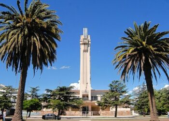 Viernes 9: asueto por el Día del Trabajador Municipal