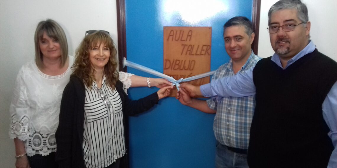 IMPORTANTE MUESTRA DE LA 3° EXPO TÉCNICA, ORGANIZADA POR LA EEST N° 1 (FOTOS)