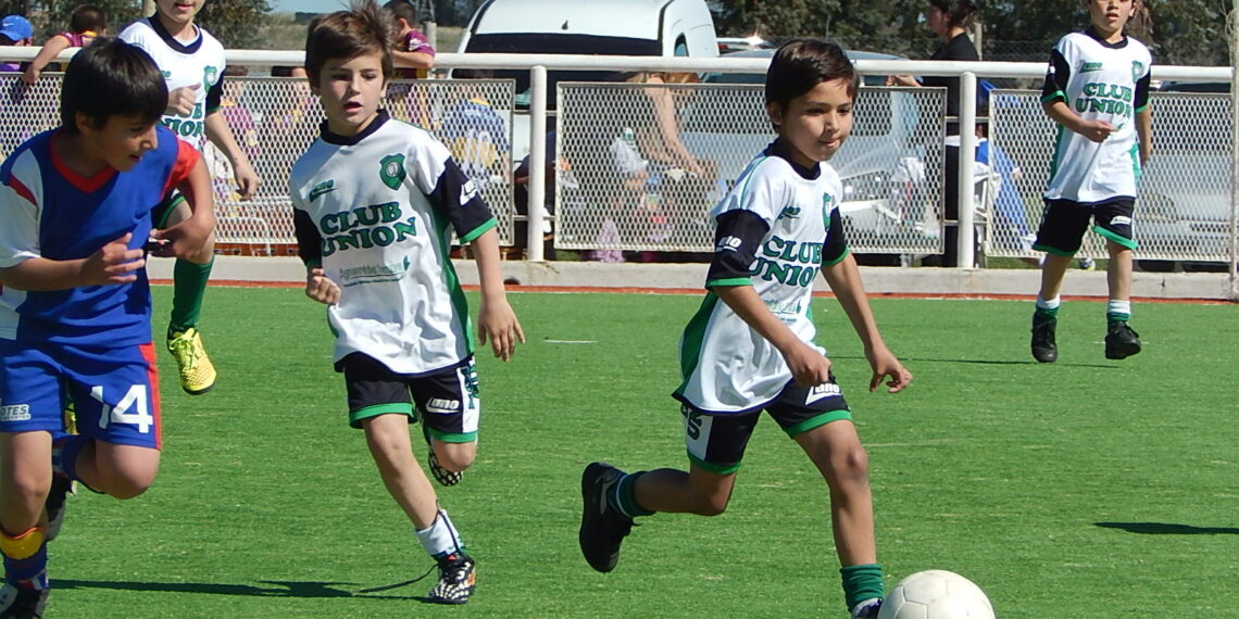 EL SÁBADO 10 SE REALIZARÁ EL 11° ENCUENTRO DE ESCUELITAS DE FÚTBOL DEL CLUB UNIÓN (VIDEO ENTREVISTA)