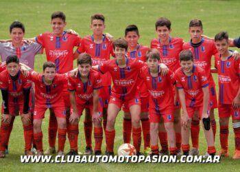 Automoto dominó el clásico de inferiores (Fotos)