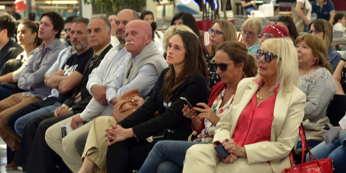 Tornquist en la inauguración de la  8º Semana de la Gastronomía