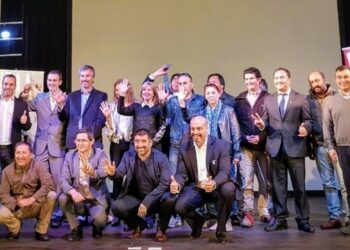 Tornquist Municipio y las asociaciones de turismo de la comarca serrana, presentes en el Encuentro Binacional Chile-Argentina