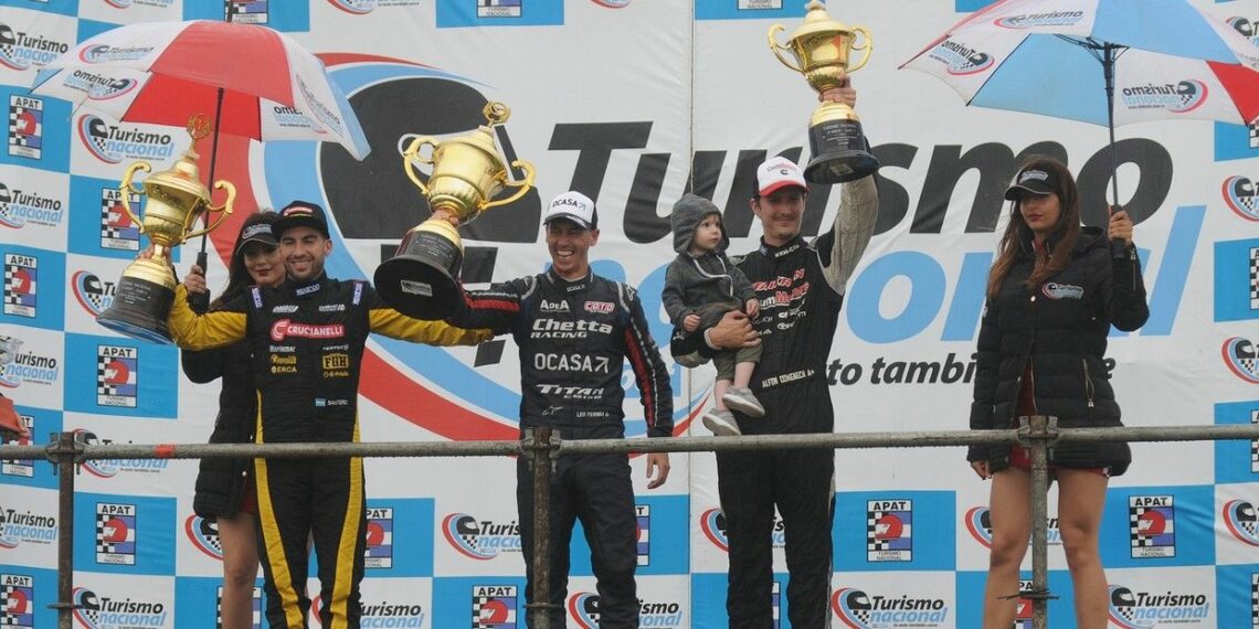 LEONEL PERNÍA SE QUEDÓ CON LA FINAL DEL TN EN LA CLASE 3, DE LA MANO DEL TORNQUISTENSE SERGIO TORRES (VIDEO ENTREVISTA)