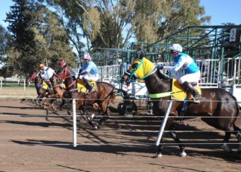 LA SITUACIÓN DEL TURF BONAERENSE, EN LA MIRADA DE RUBÉN BRAUN Y EL INTENDENTE SERGIO BORDONI (VIDEOS ENTREVISTAS)