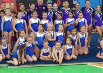 CLIP DE IMÁGENES DEL ESPECTÁCULO BRINDADO POR GIMNASIO EDEN Y EL CENTRO GIMNÁSTICO TORNQUIST (VIDEO)