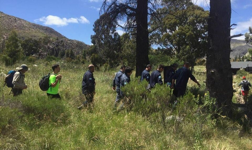Los Bomberos rescatan a una persona en el Cerro Ventana