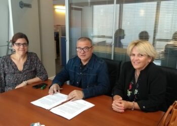 Bordoni firmó convenio por el Programa Asetur