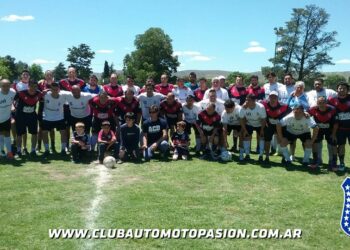 EL SENIOR AZULGRANA NO PUDO EN LA FINAL