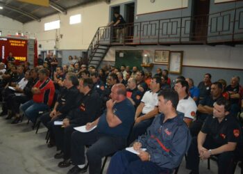 Se realizó una Jornada Operativa Regional en el cuartel de bomberos de Tornquist (Video entrevista)