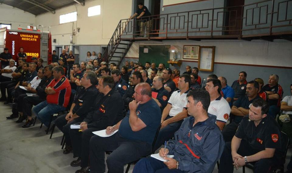 Se realizó una Jornada Operativa Regional en el cuartel de bomberos de Tornquist (Video entrevista)