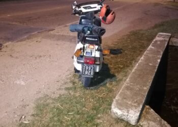 Un hombre resultó herido tras caer de su moto y fue trasladado a Bahía Blanca
