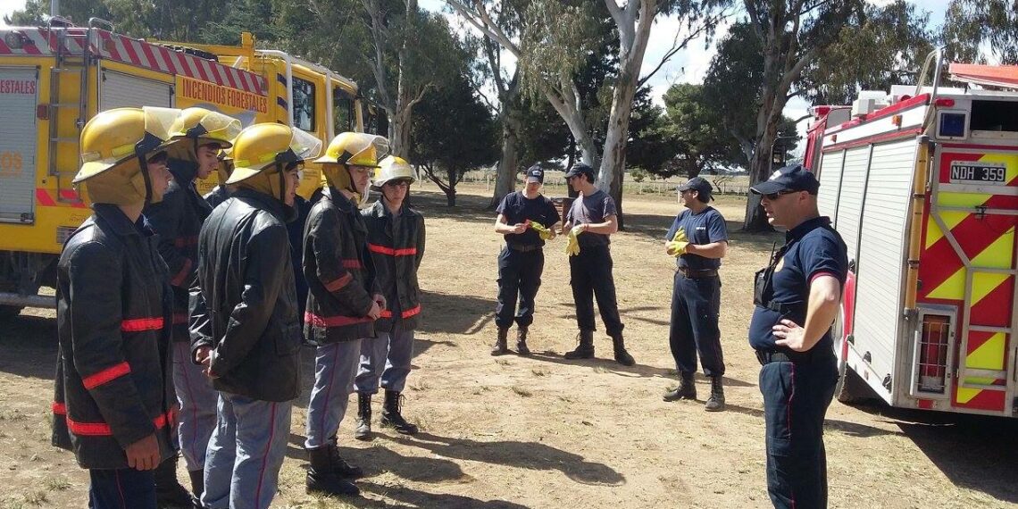INSCRIPCIÓN PARA LA ESCUELA DE CADETES DEL CUARTEL DE BOMBEROS VOLUNTARIOS DE TORNQUIST (VIDEO ENTREVISTA)