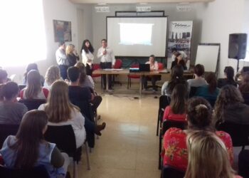 ABORDAJE DE CONFLICTOS EN EL ÁMBITO EDUCATIVO (FOTOS)