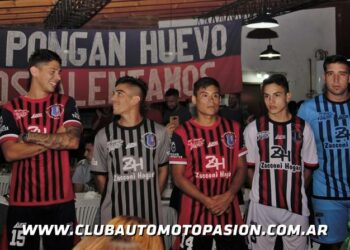 AUTOMOTO: ARANETA Y SUS JUGADORES LE BRINDARON UN MENSAJE A LOS SIMPATIZANTES AZULGRANAS (VIDEO)