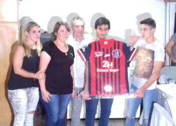 AUTOMOTO: PRESENTACIÓN DE CAMISETA Y HOMENAJE A LUIS AMER (FOTOS)