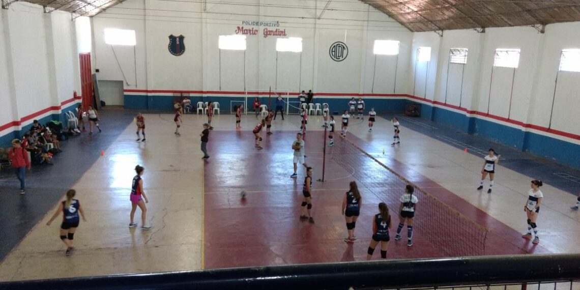 AUTOMOTO VOLEY APUESTA AL SEMILLERO Y A PARTICIPAR CON TRES CATEGORÍAS EN LA ABV (VIDEOS ENTREVISTAS)
