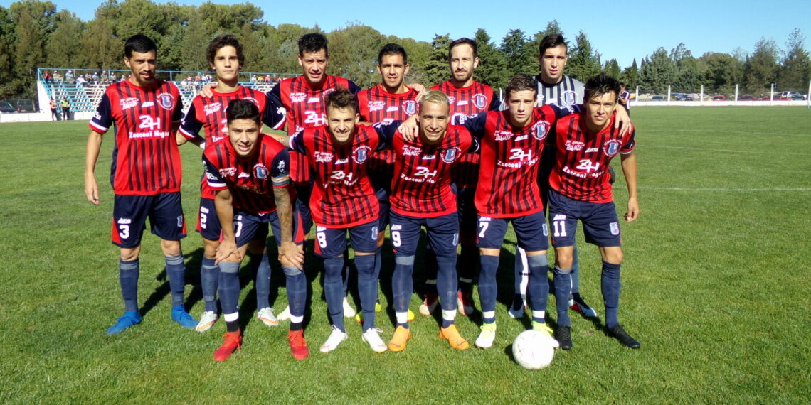 AUTOMOTO PERDIÓ EL INVICTO Y UNIÓN (T) IGUALÓ EN SU ESTADIO (FOTOS)