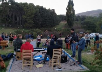 “ARTE POR MALVINAS”, FUE EL EVENTO QUE SE REALIZÓ EL 2 DE ABRIL EN VILLA VENTANA (FOTOS)